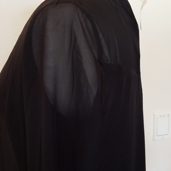 Top - Picture 3 of 8